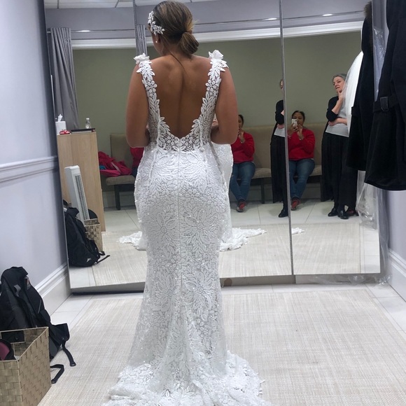 Love by Pnina Tornai Style #14759 Wedding Dress - Picture 4 of 7